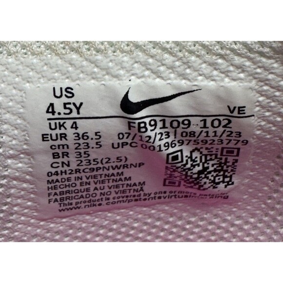 Nike Dunk Low Laser Fuchsia Sneakers 4.5Y Women’s 6 Pink GS Shoes FB9109-102 - Picture 12 of 12